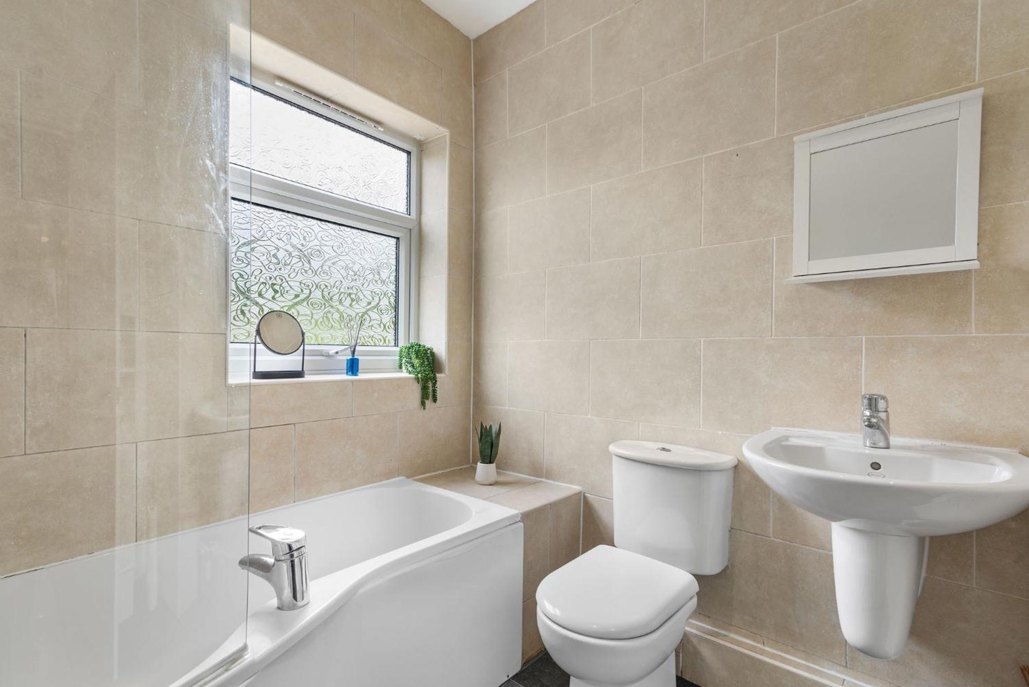 Hilltop Place Suites Near Meadowhall Sheffield Zewnętrze zdjęcie
