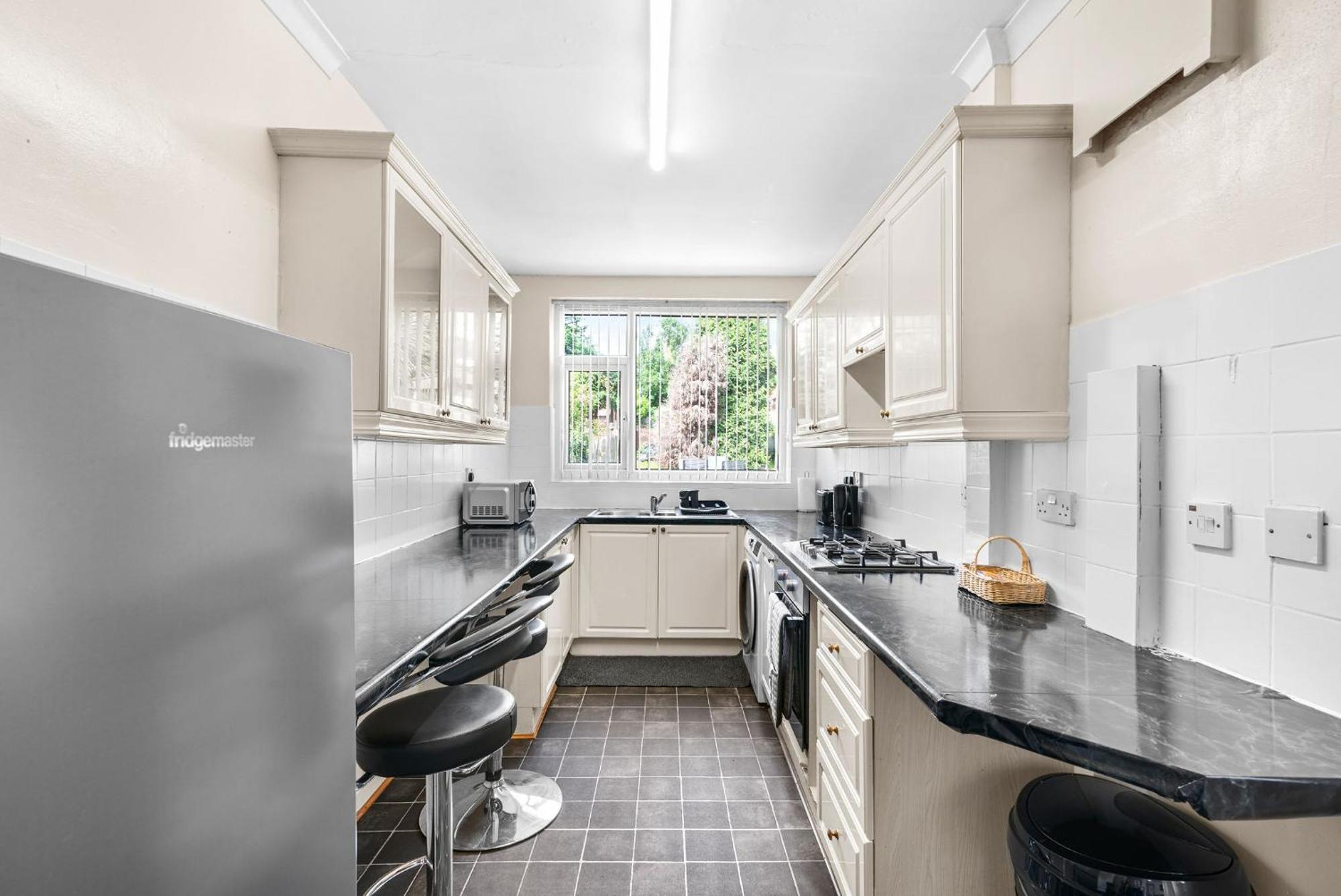 Hilltop Place Suites Near Meadowhall Sheffield Zewnętrze zdjęcie
