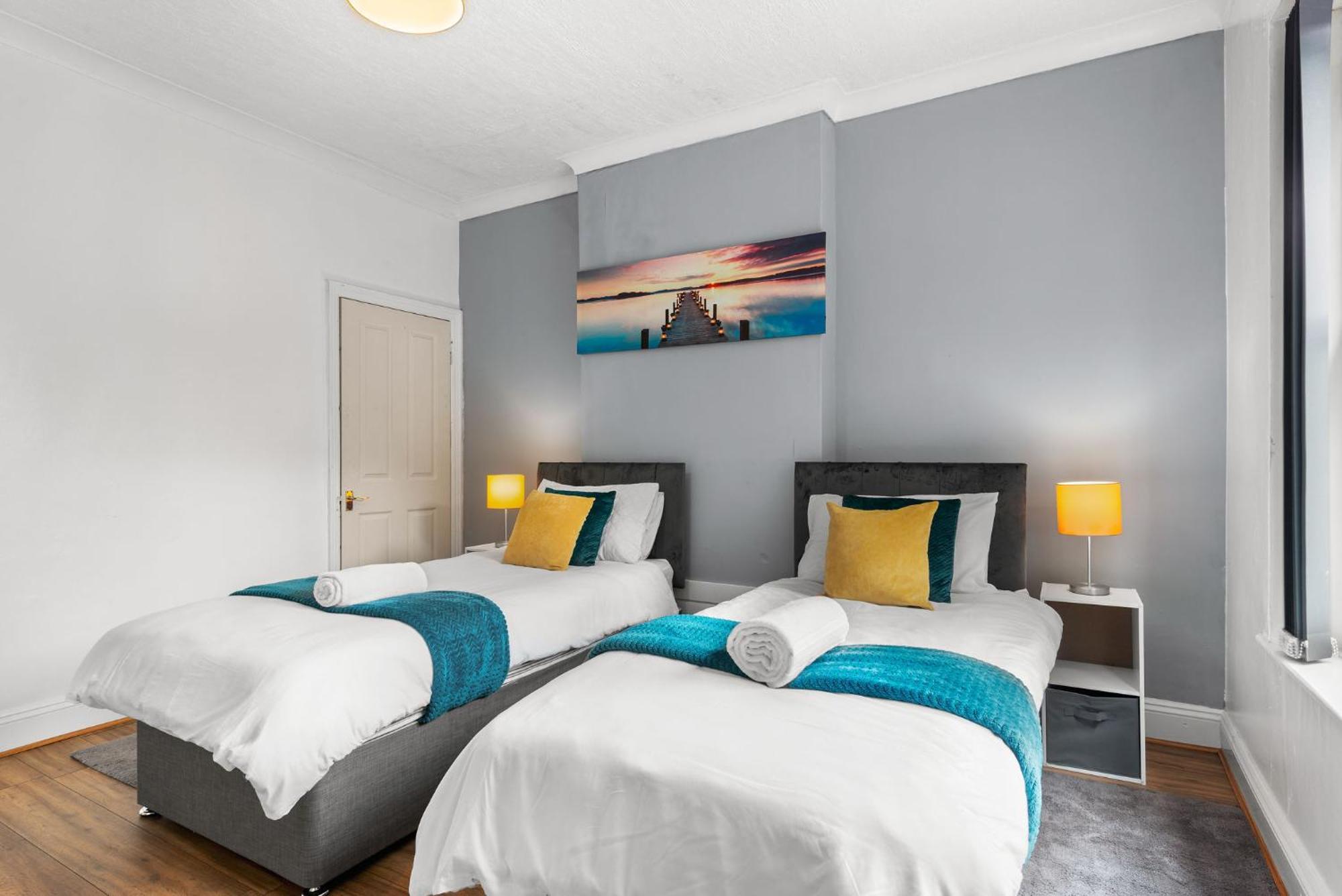 Hilltop Place Suites Near Meadowhall Sheffield Zewnętrze zdjęcie